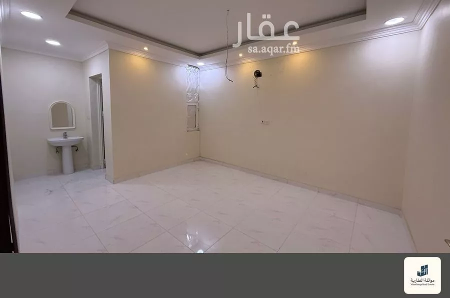 5 bedroom villa in Al Amwaj, Eastern Province 5