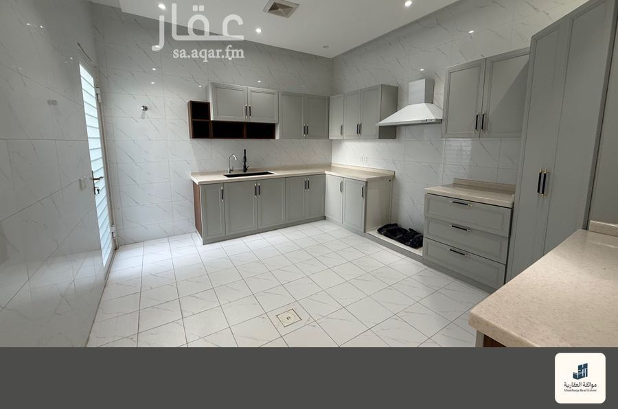 5 bedroom villa in Al Aqiq, Eastern Province 3