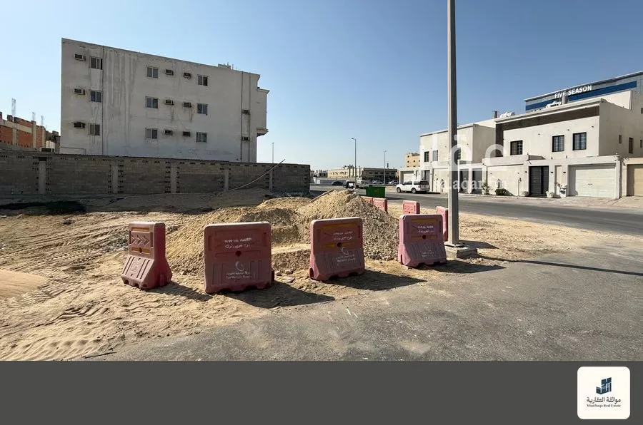 أرض 492 م² في الشراع 2