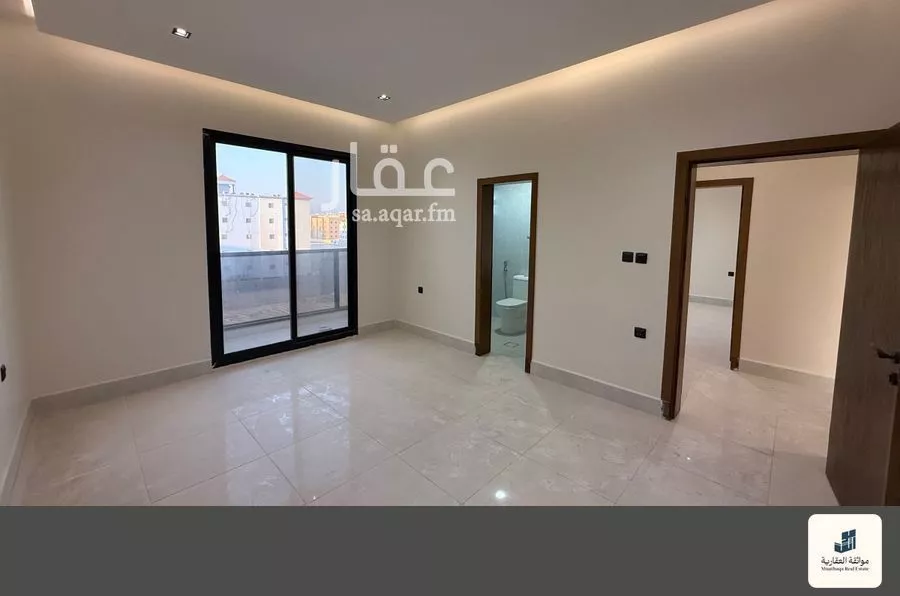 3 bedroom apartment in Al Hamra, Eastern Province 8