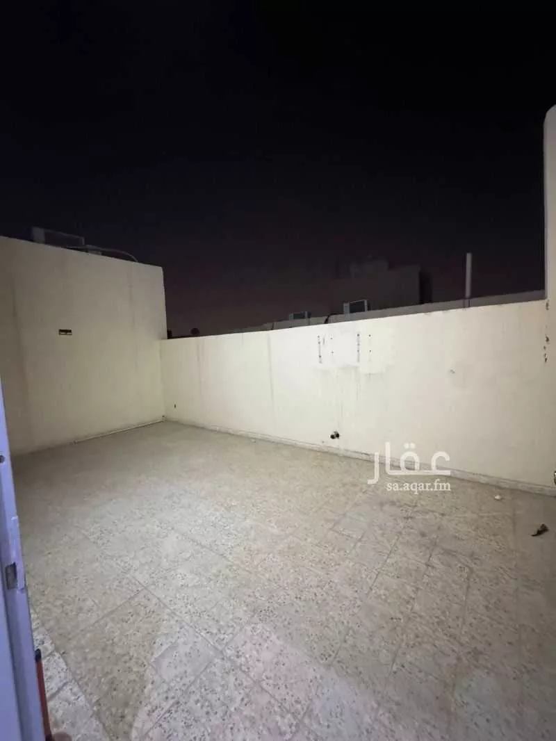 شقة 4 غرف في ظهرة لبن 5