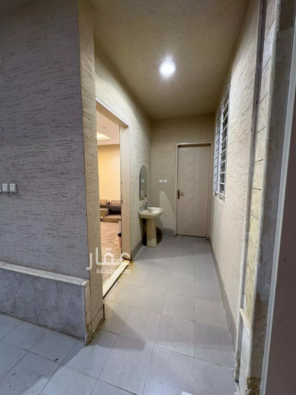 فيلا 6 غرف في عكاظ 2