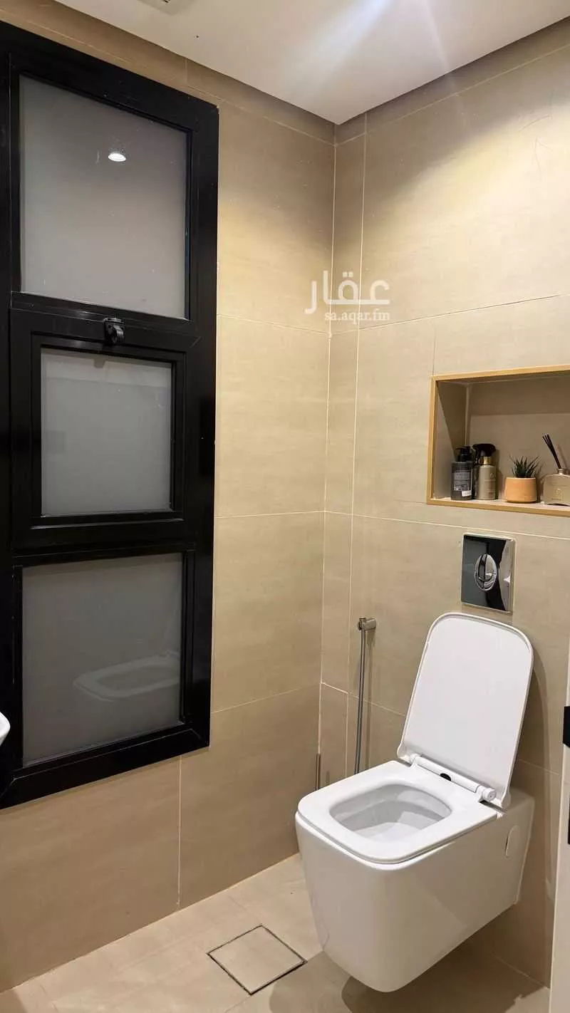 شقة 5 غرف في النرجس 3