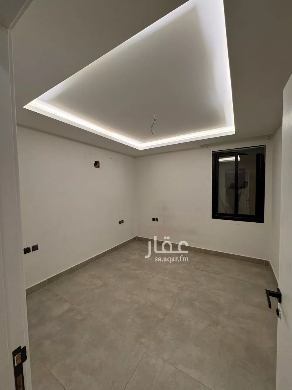 3 bedroom apartment in Al Malqa 5