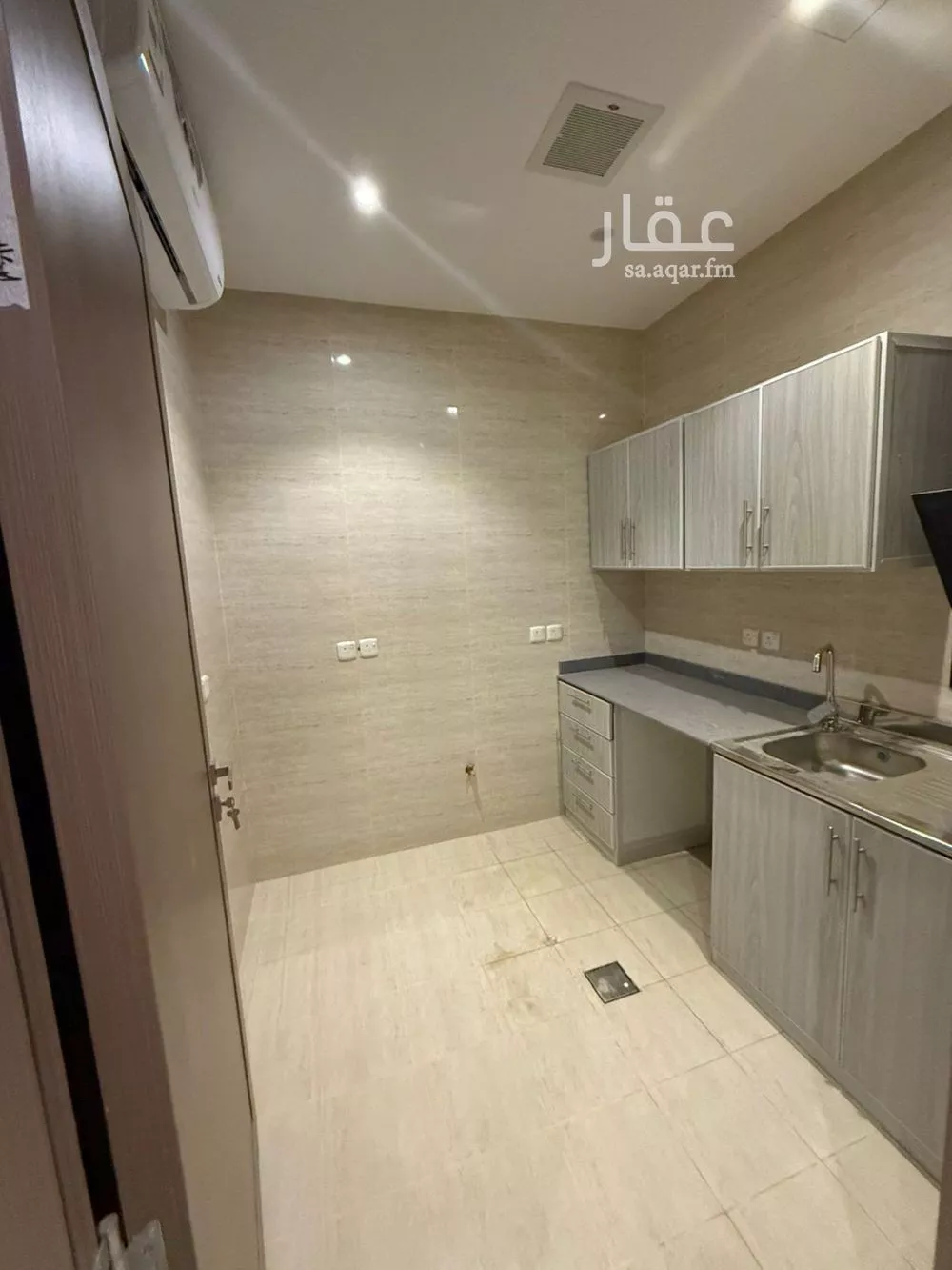 2 bedroom apartment in Al Aqiq 3