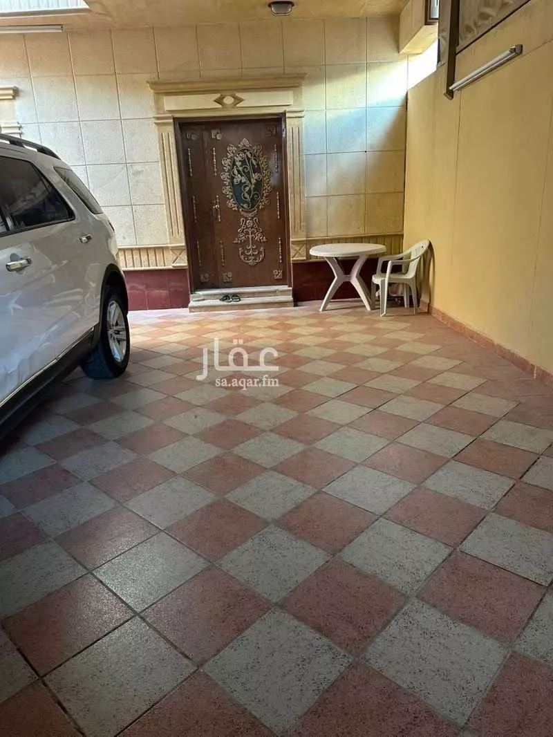 فيلا 9 غرف في الحزم 3