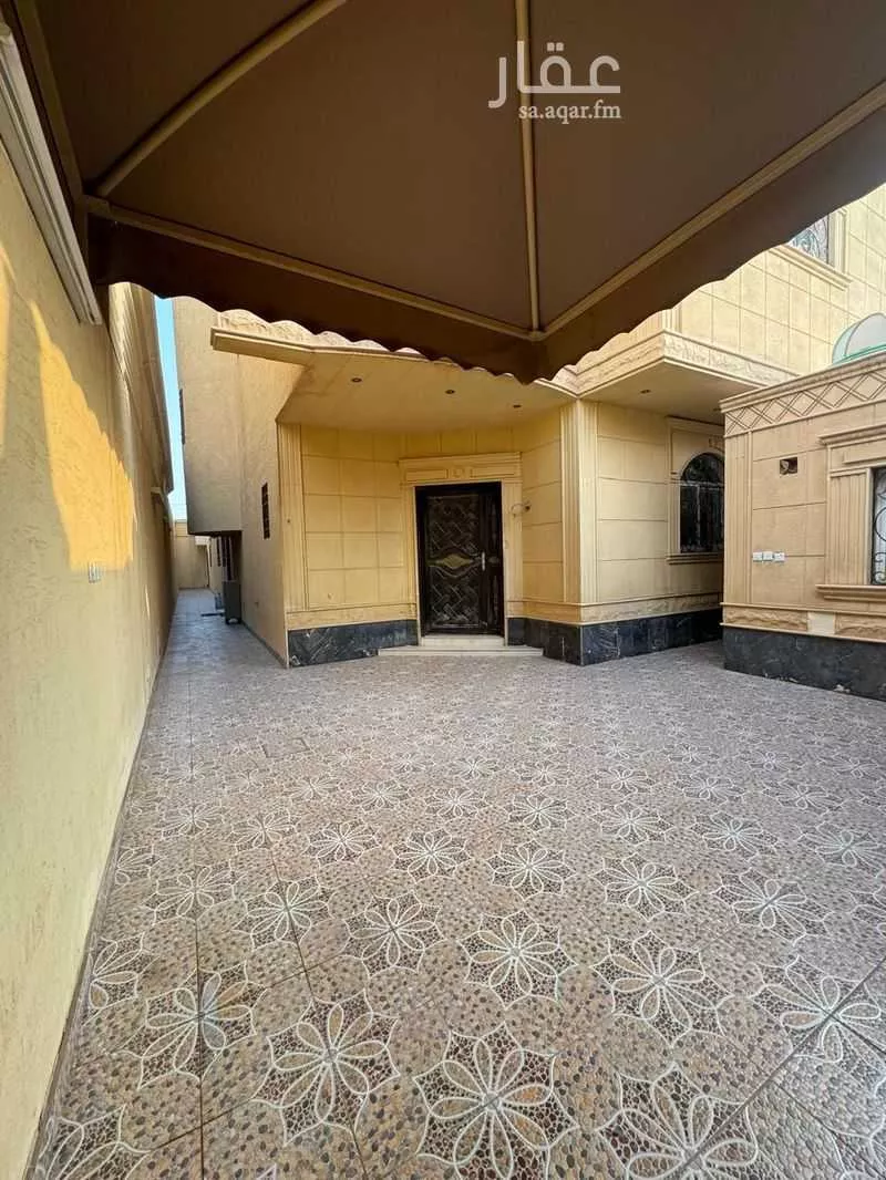 فيلا 10 غرف في الحزم 2