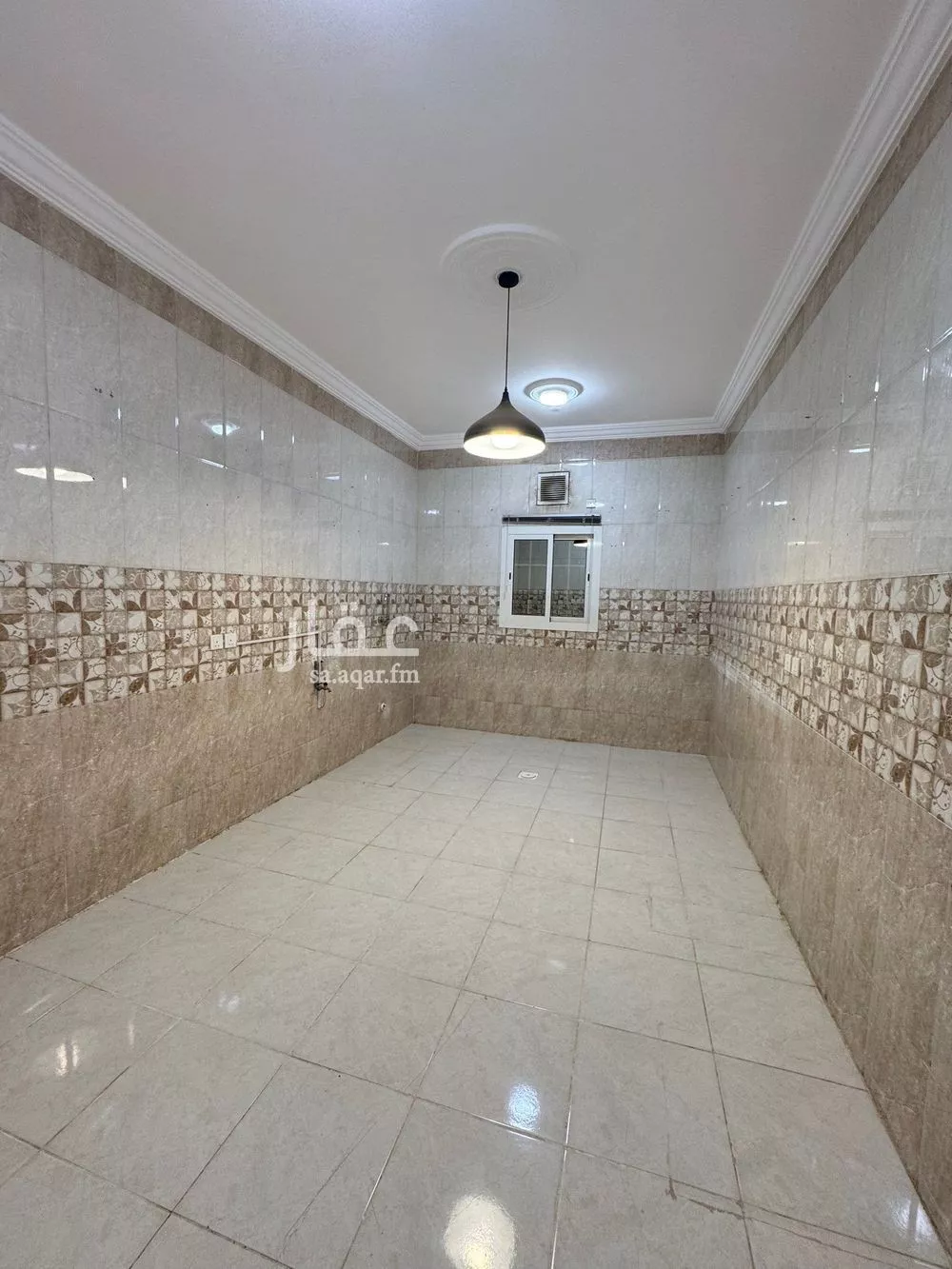 عقار 57 غرف في الربوة، جدة 15