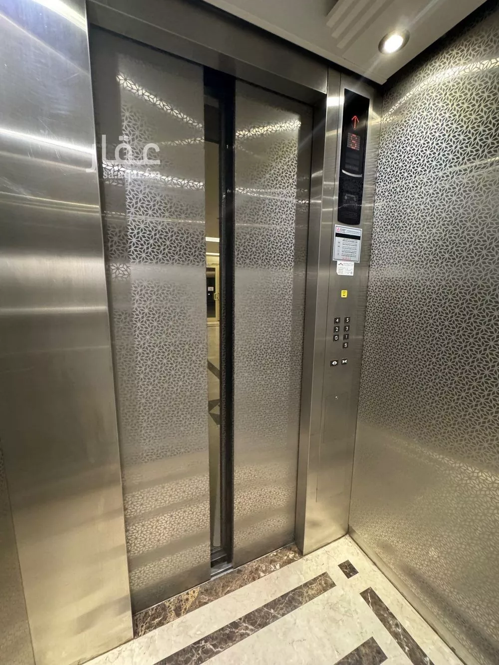 5 bedroom apartment in Al Shati, Jeddah 6