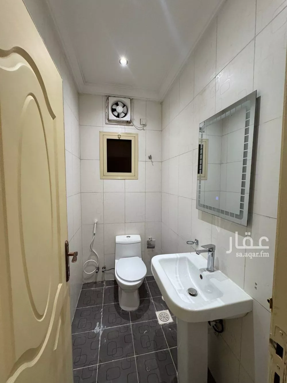 3 bedroom apartment in Al Salamah 3