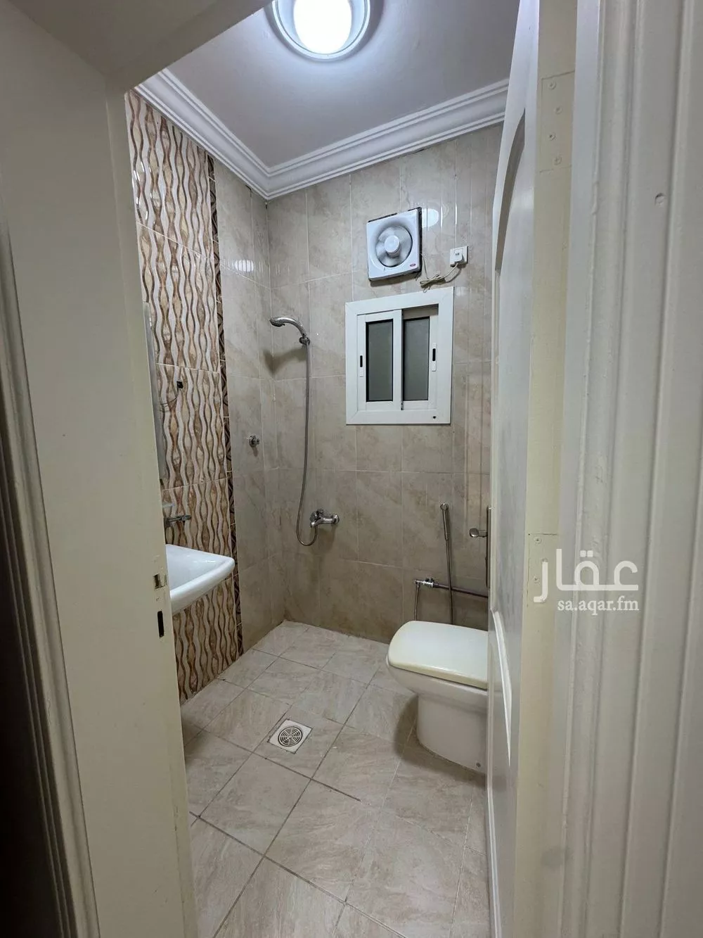 عقار 57 غرف في الربوة، جدة 21