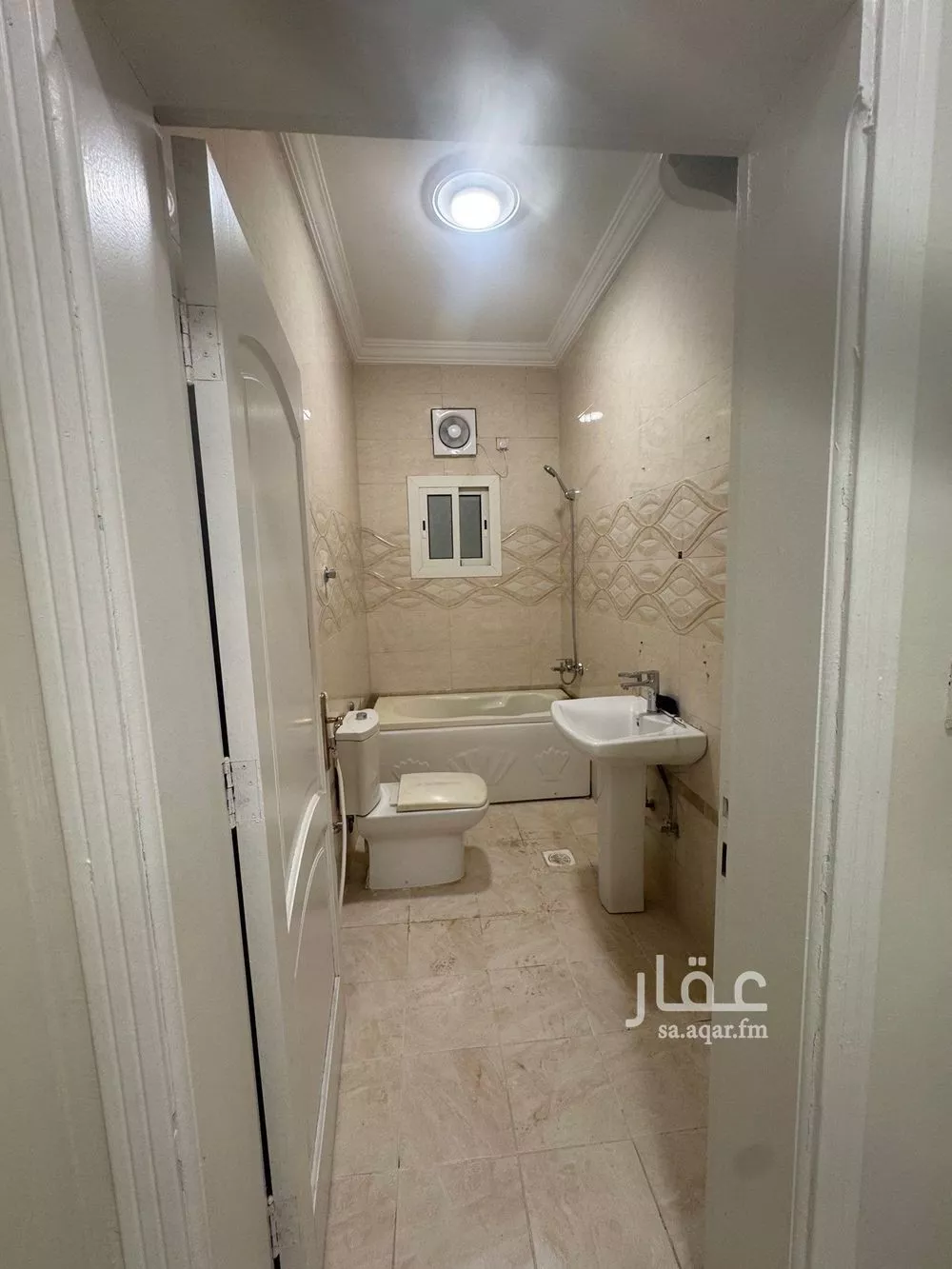 عقار 57 غرف في الربوة، جدة 7