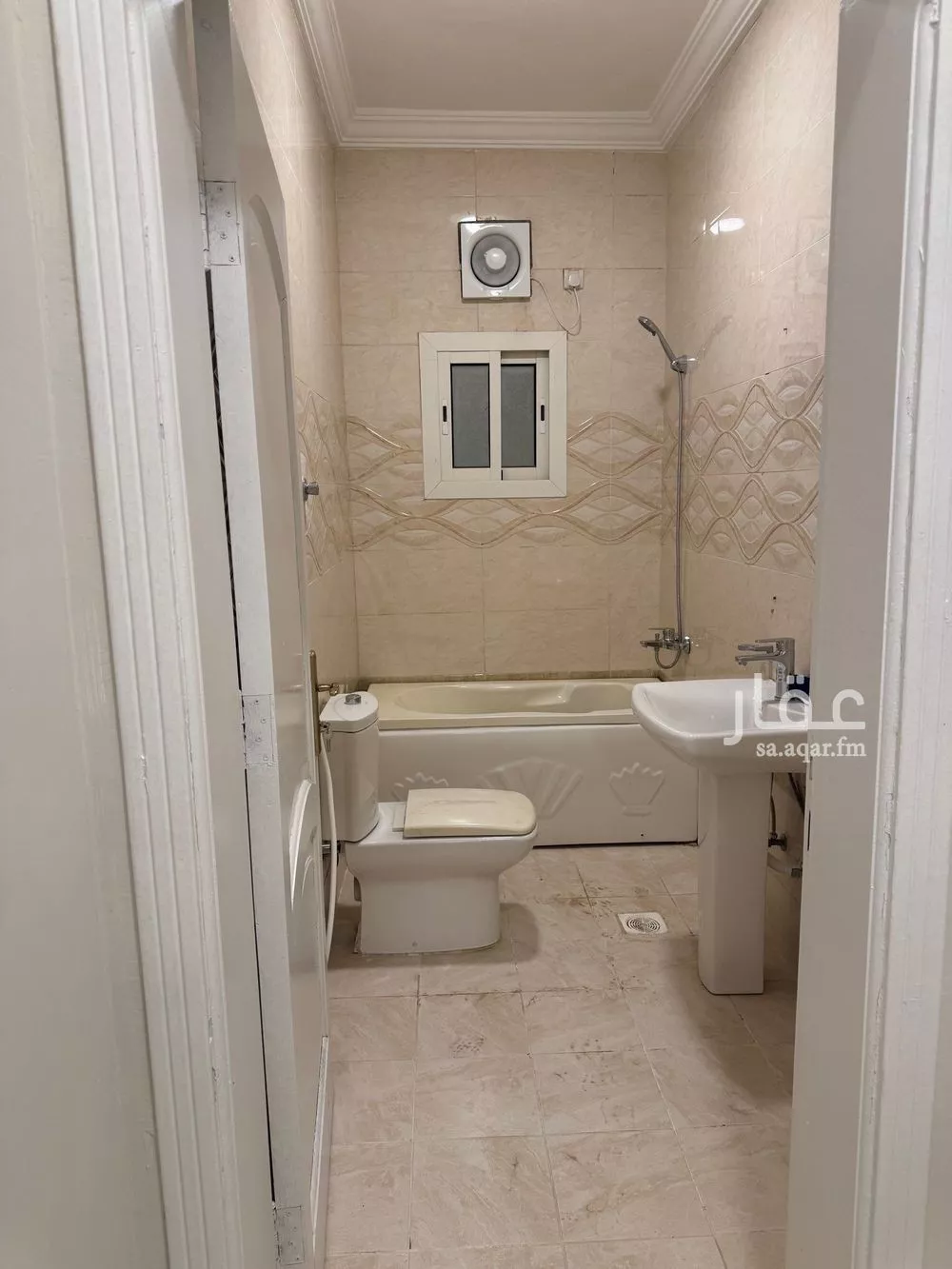 عمارة 780 م² في الربوة 5