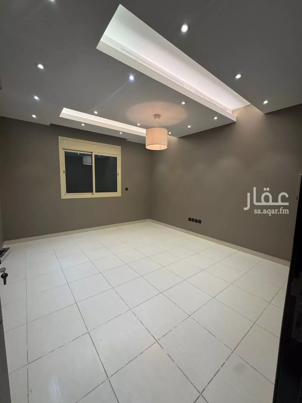 5 bedroom apartment in Al Shati, Jeddah 9