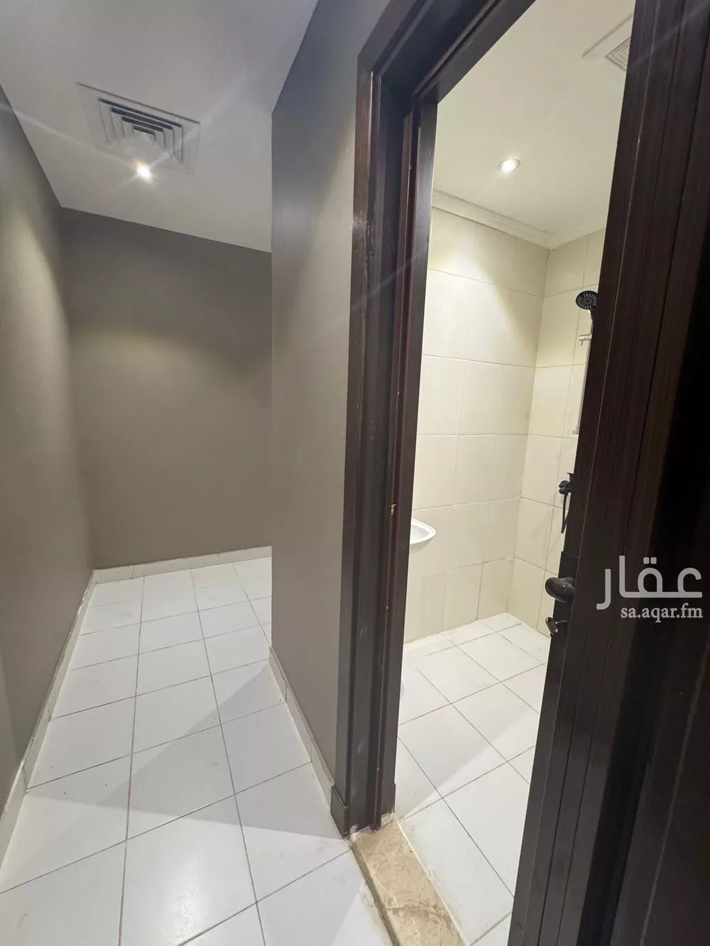 5 bedroom apartment in Al Shati, Jeddah 15