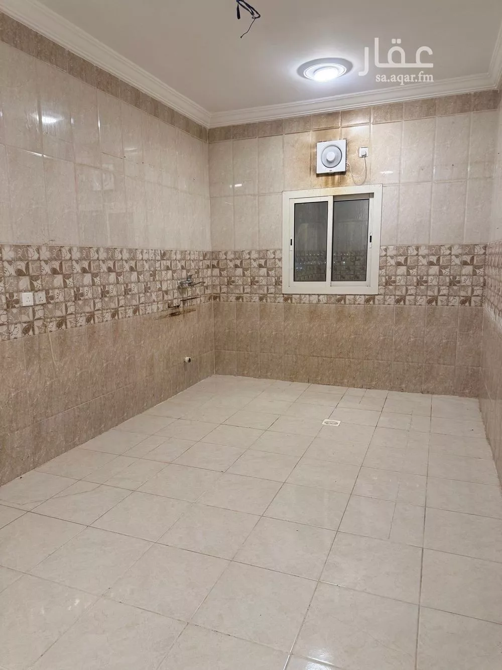 عمارة 780 م² في الربوة 3