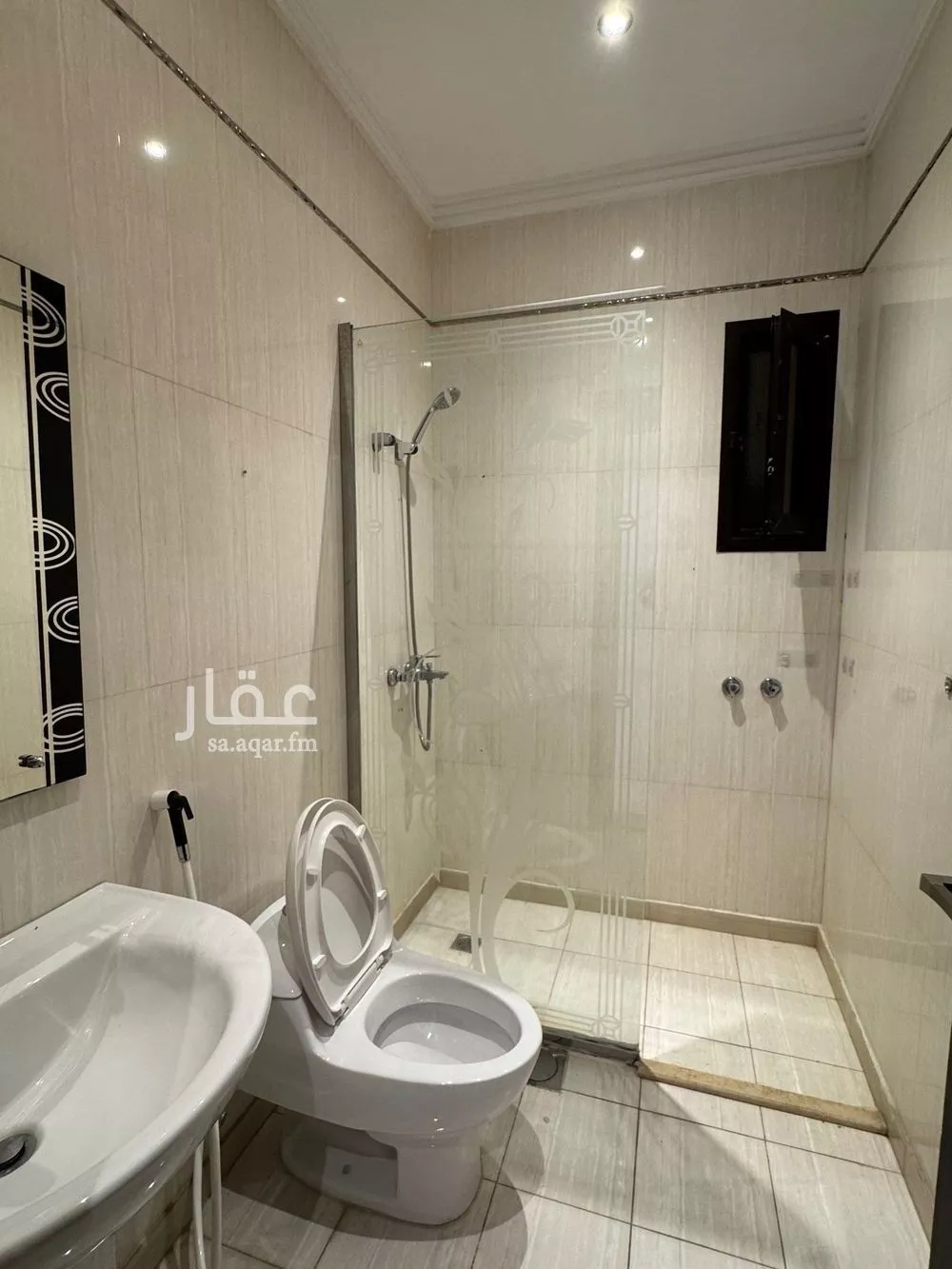 3 bedroom apartment in Al Rawdah, Jeddah 9