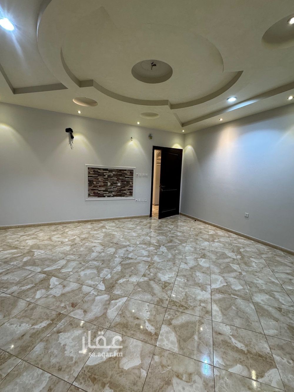 3 bedroom apartment in Al Hamdaniyah, Jeddah 12