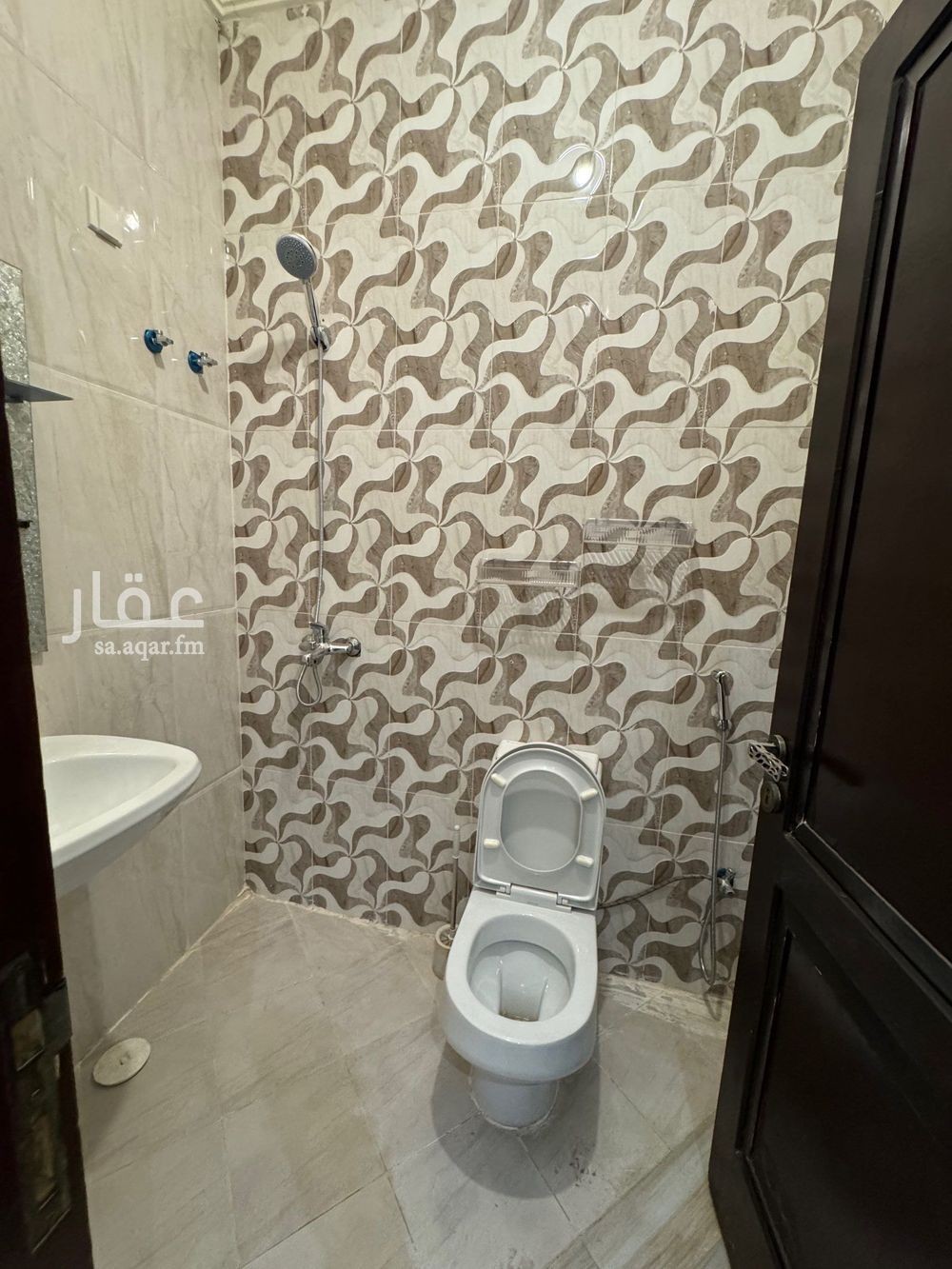 2 bedroom apartment in Al Hamdaniyah, Jeddah 11