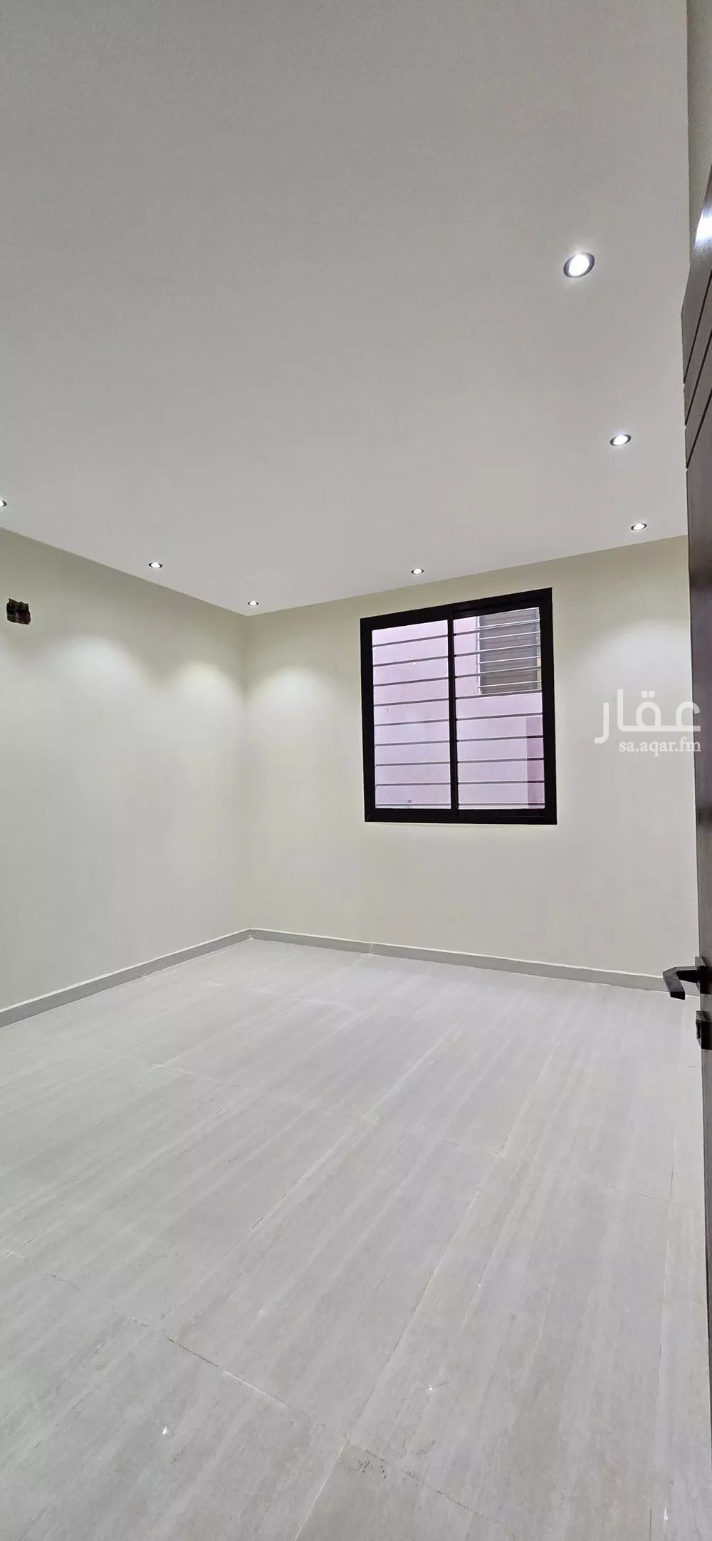 3 bedroom floor in Okaz 5