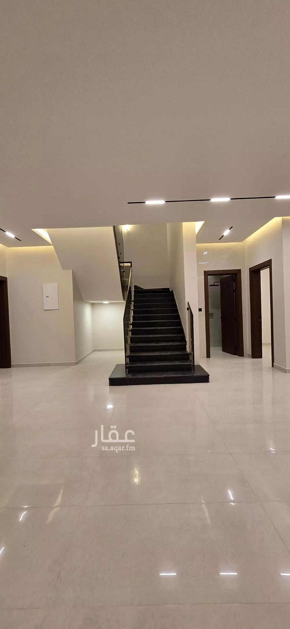 4 bedroom villa in Dhahrat Namar, Riyadh 9