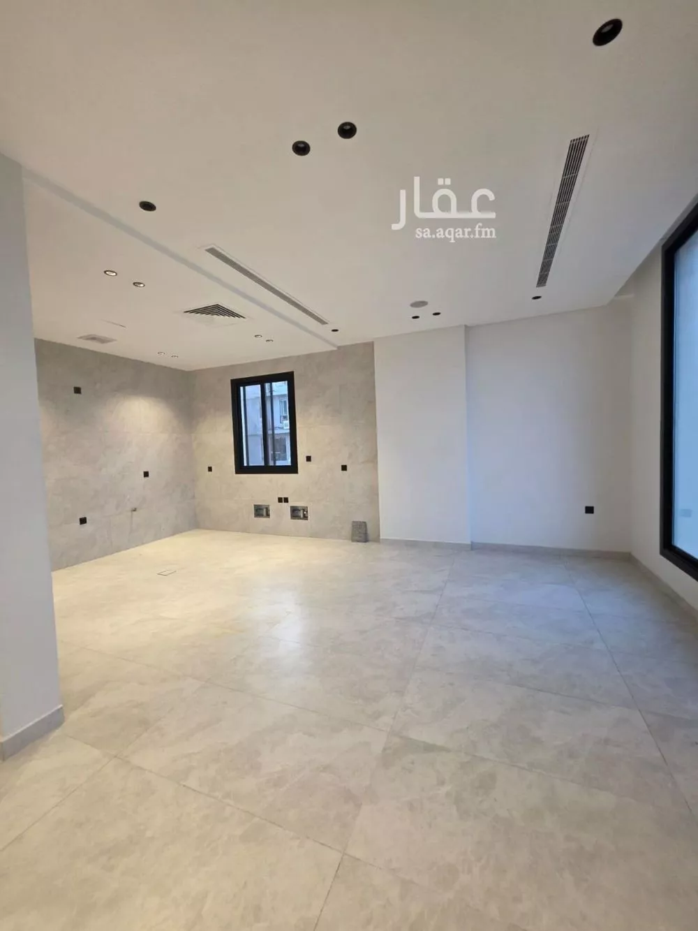 شقة 5 غرف في الزهراء 4