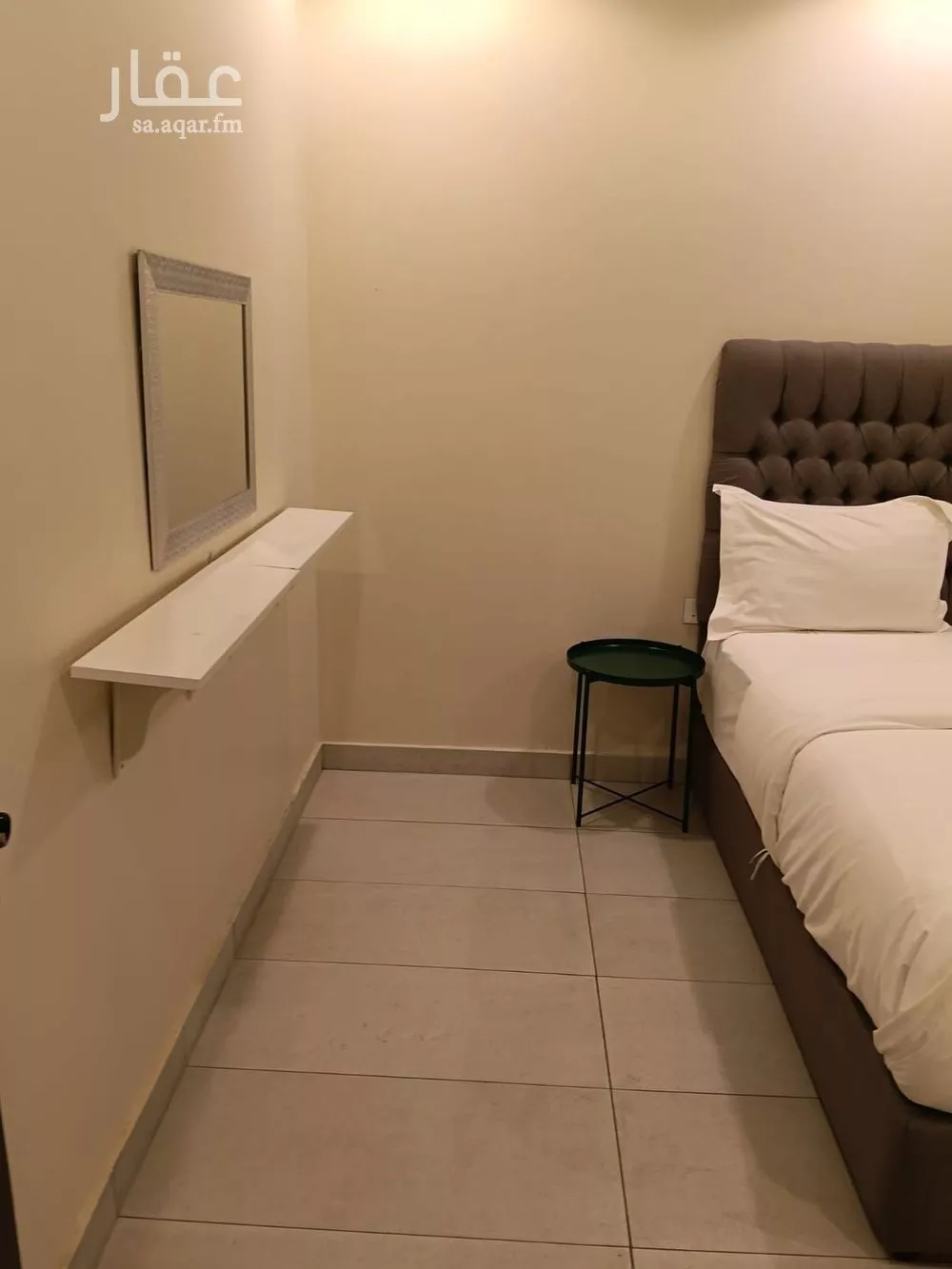 1 bedroom apartment in Al Falah 5