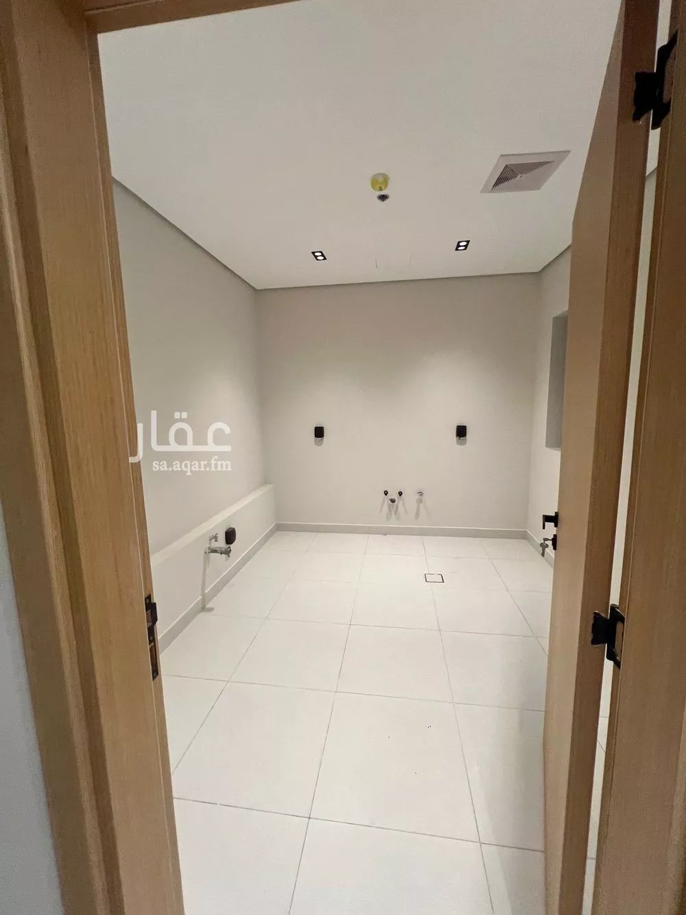 3 bedroom building in Al Hamra, Eastern Province 8