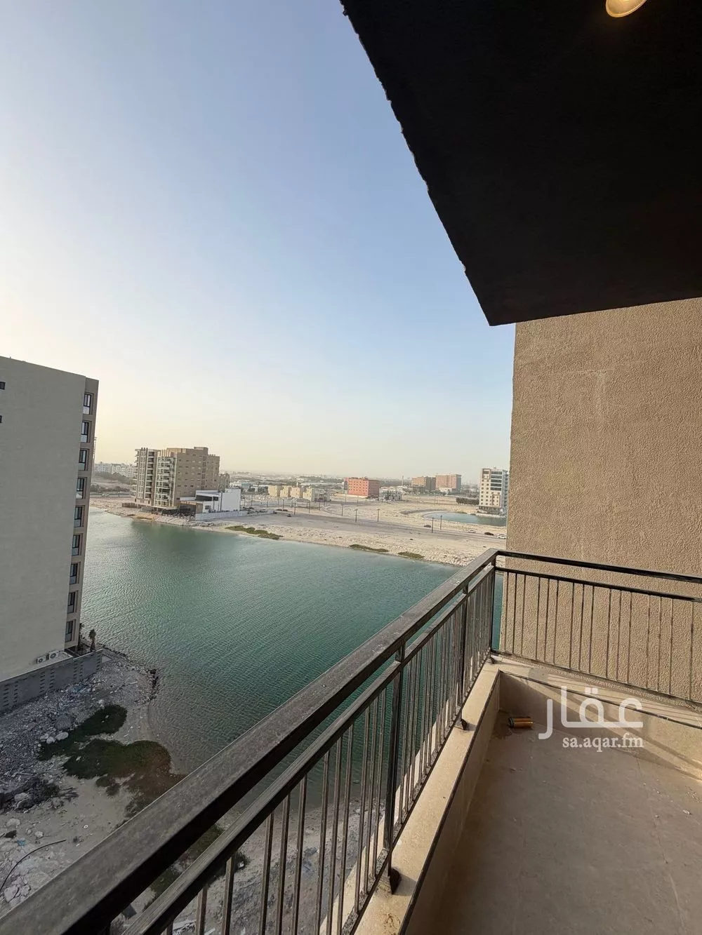 شقة 3 غرف في الخور 3