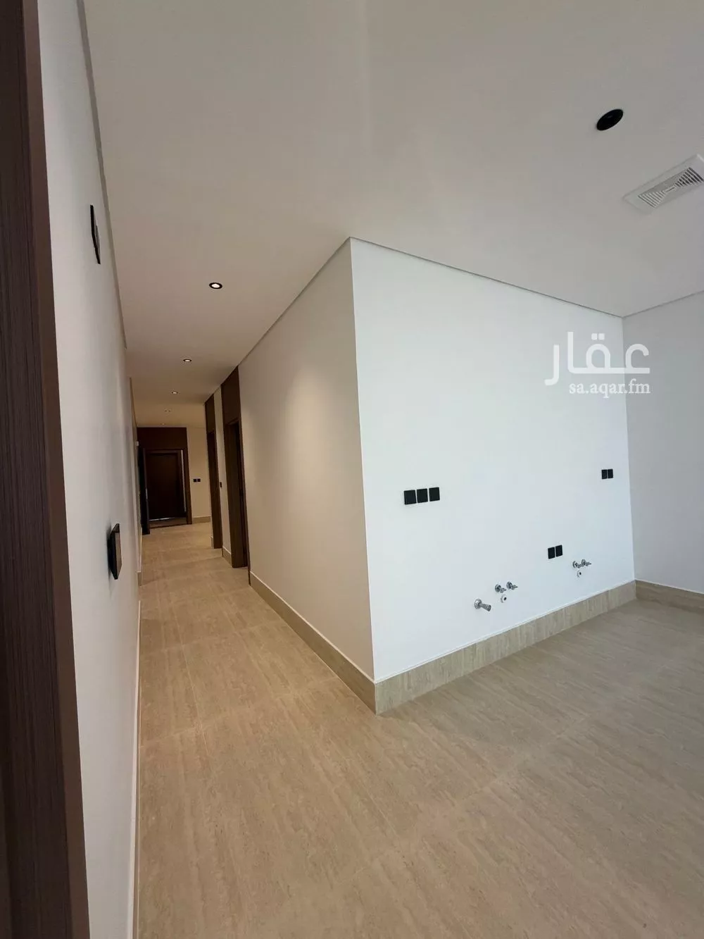 شقة 3 غرف في الخور 5