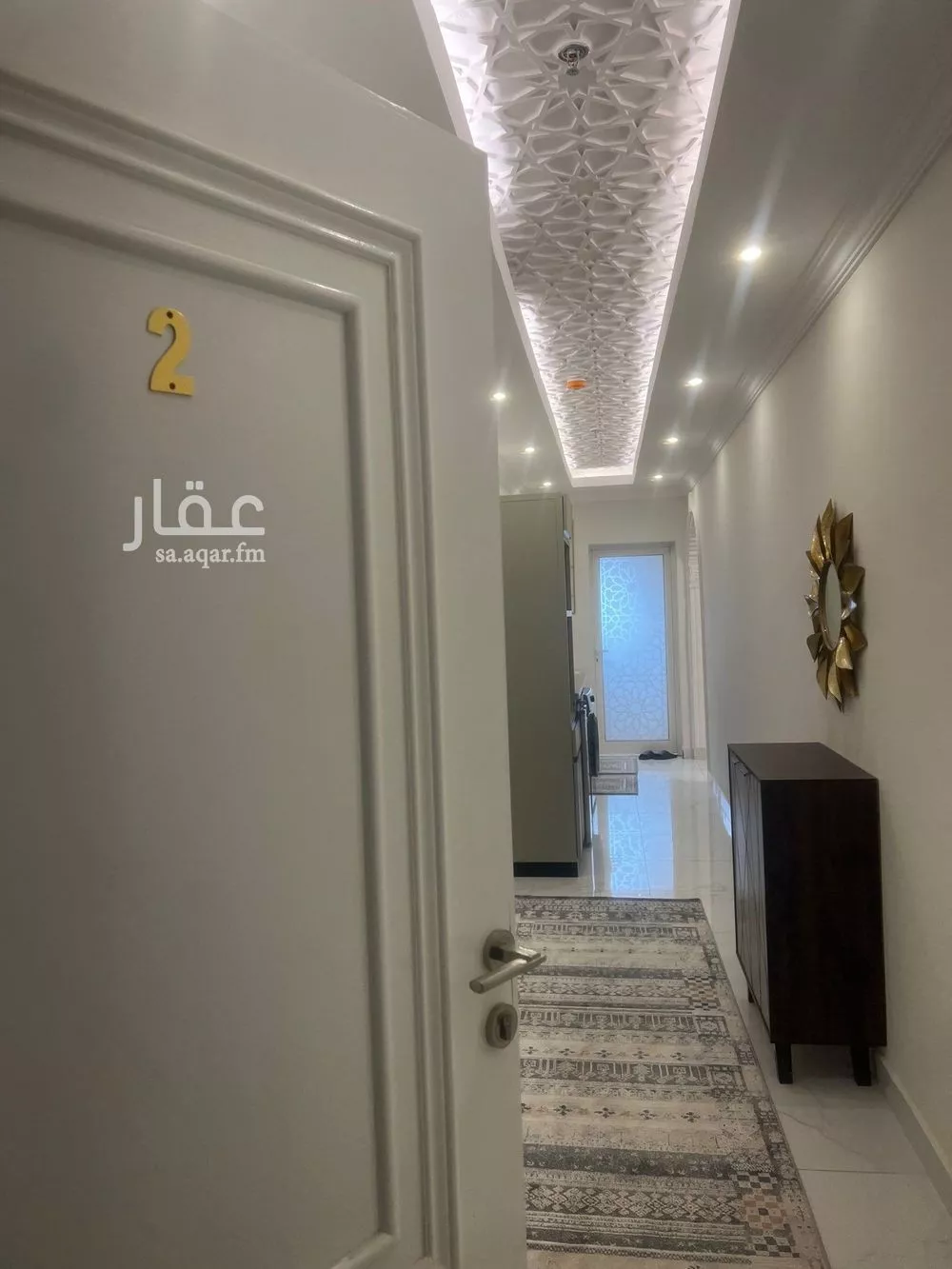 شقة 1 غرف في الحمرا 5