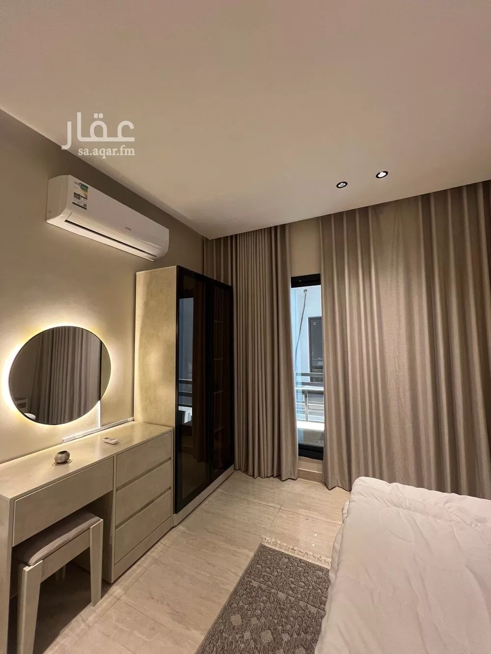 شقة 1 غرف في الحمرا 4