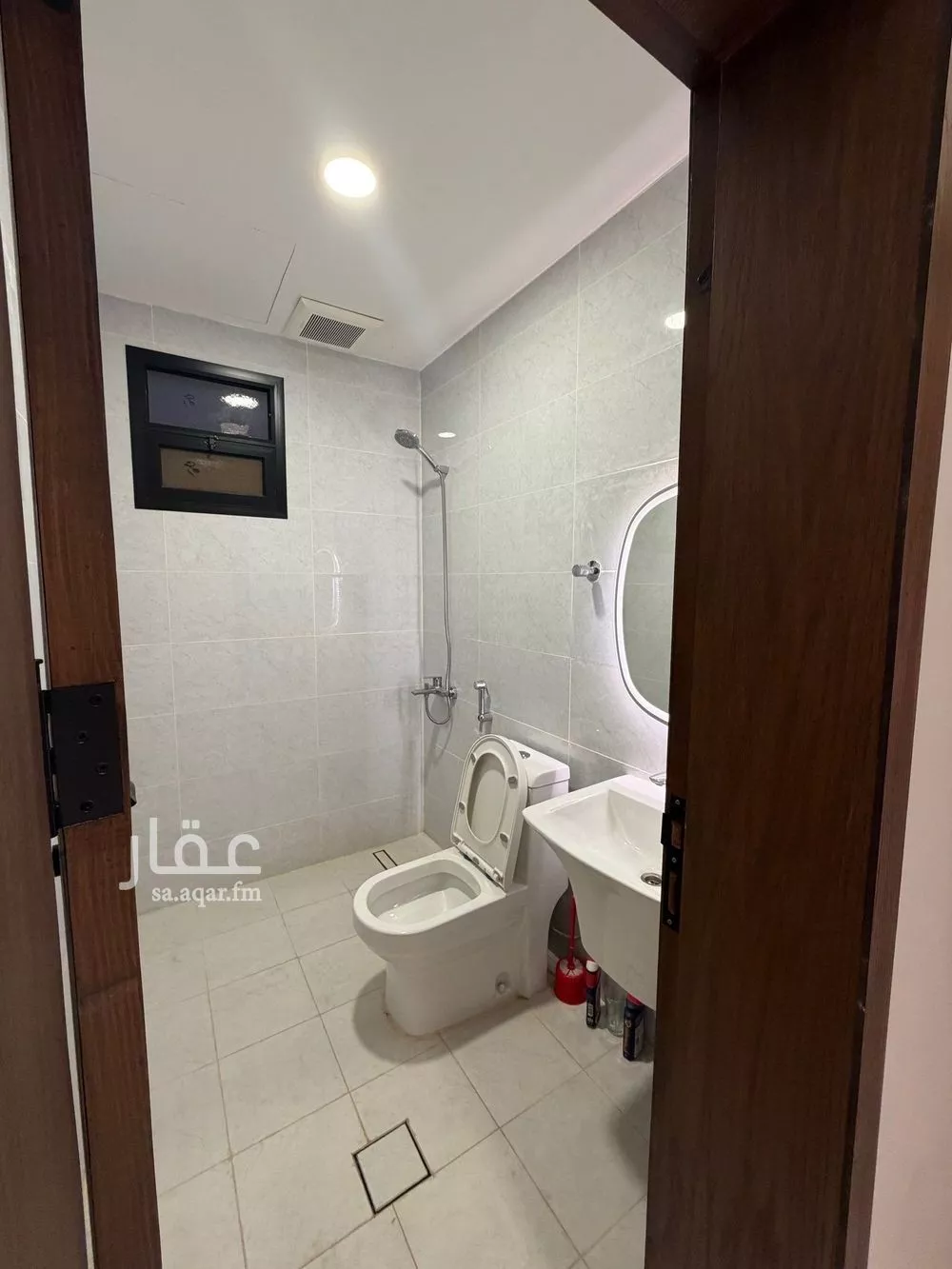 شقة 3 غرف في الحمرا 2