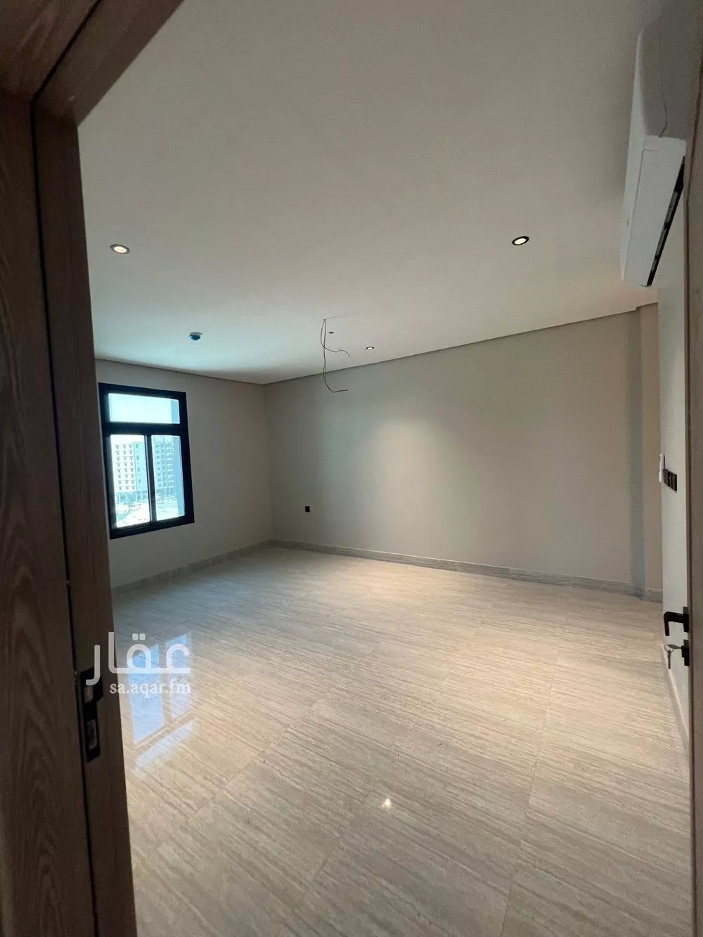 شقة 3 غرف في الخور 5