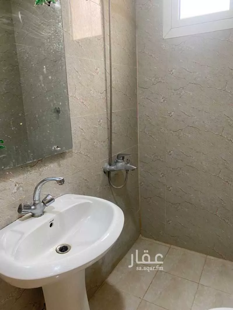 شقة 1 غرف في العارض 3