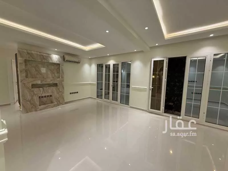3 bedroom apartment in Al Malqa 5