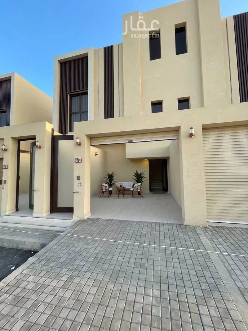 5 bedroom floor in Okaz 1