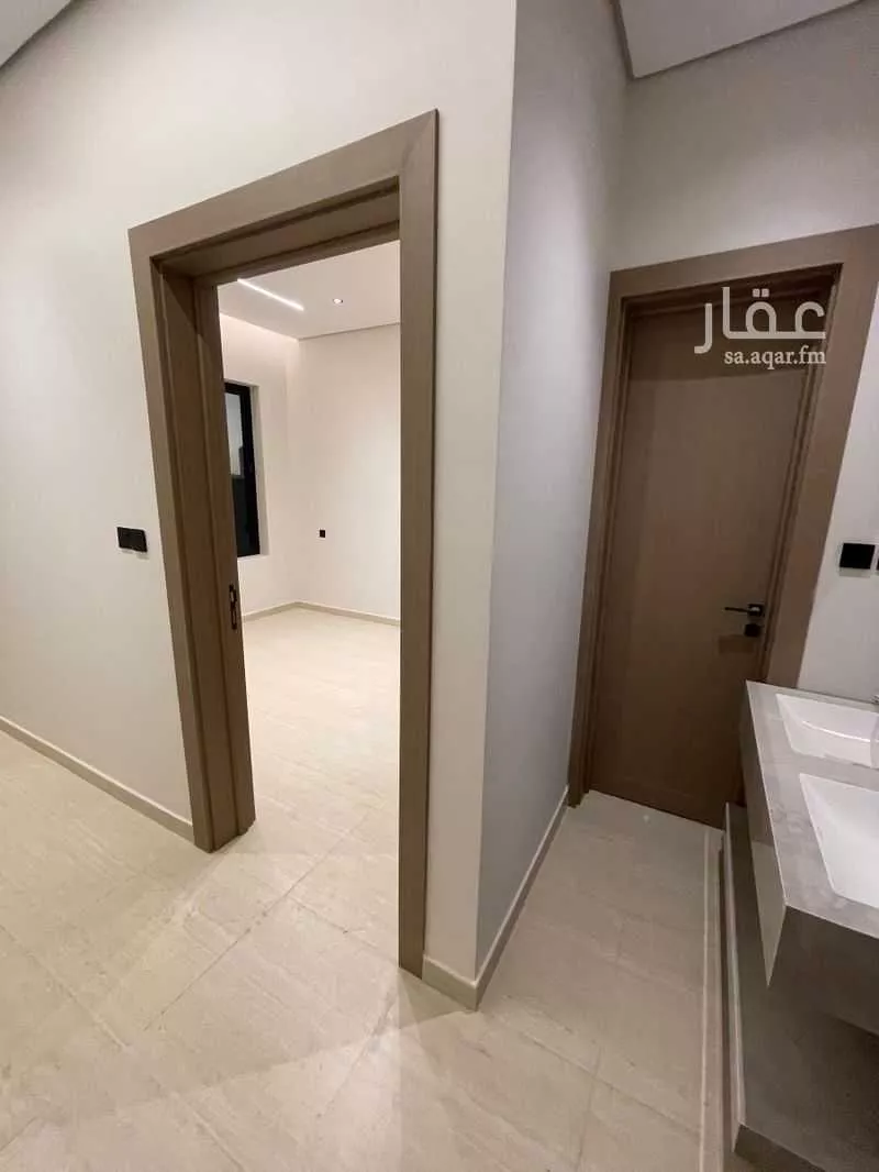 4 bedroom apartment in Al Hazm 5