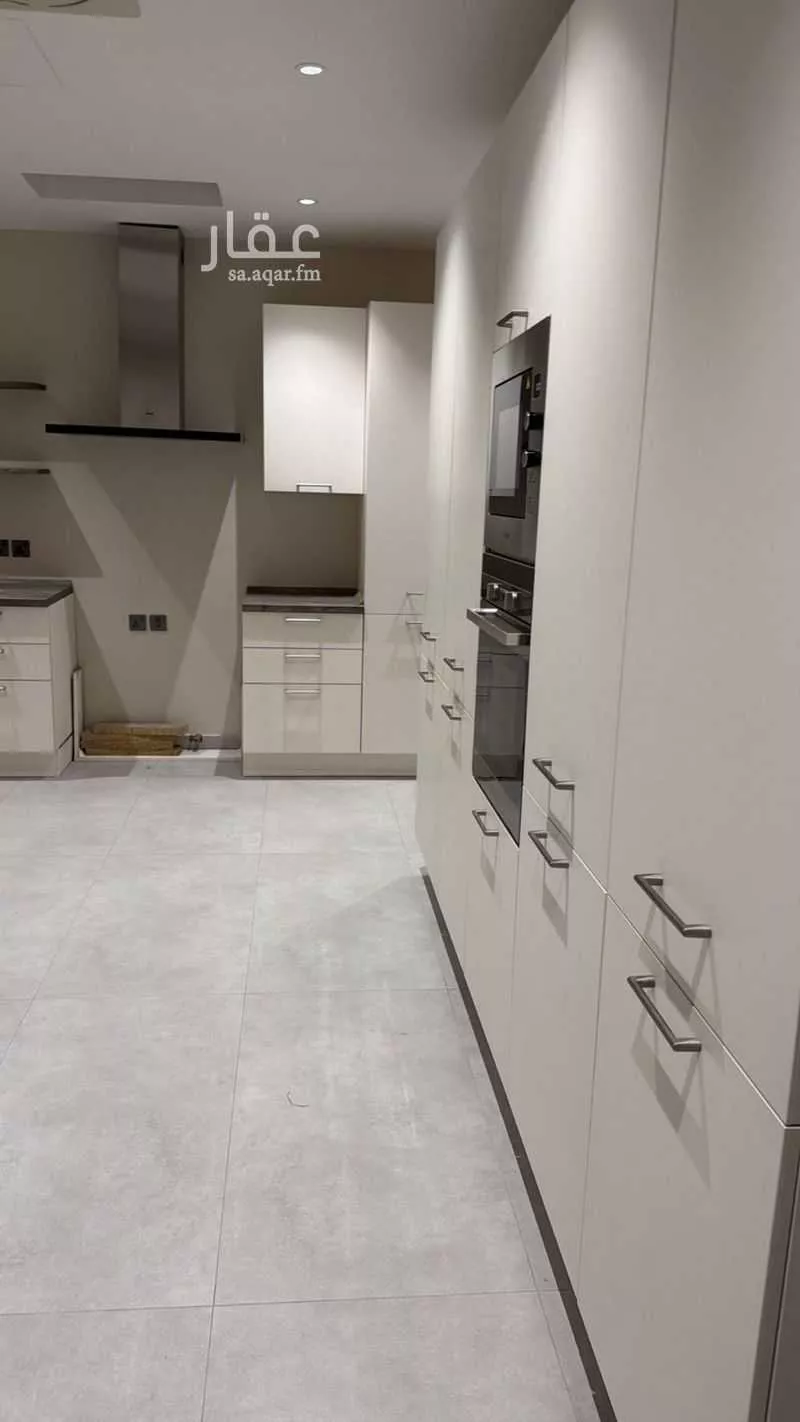 فيلا 8 غرف في السويدي الغربي 5