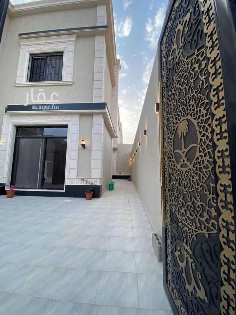 5 bedroom villa in Al Janadriyah 5