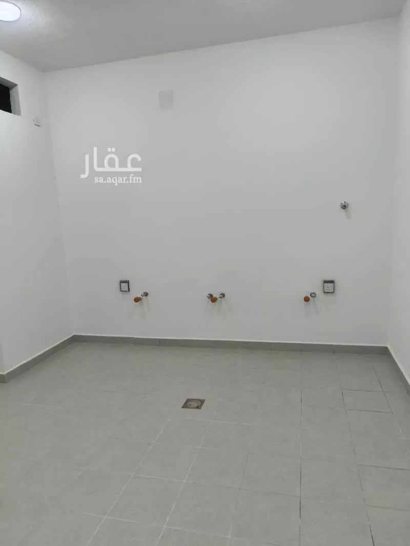 4 bedroom villa in Namar, Riyadh 17