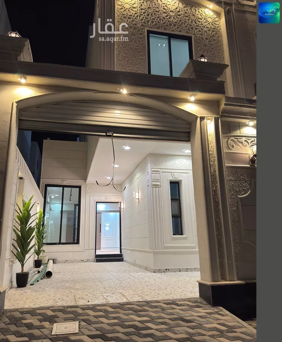 فيلا 7 غرف في ضاحية الملك فهد 4