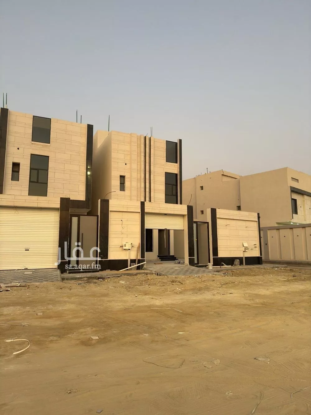 فيلا 7 غرف في ضاحية الملك فهد 2