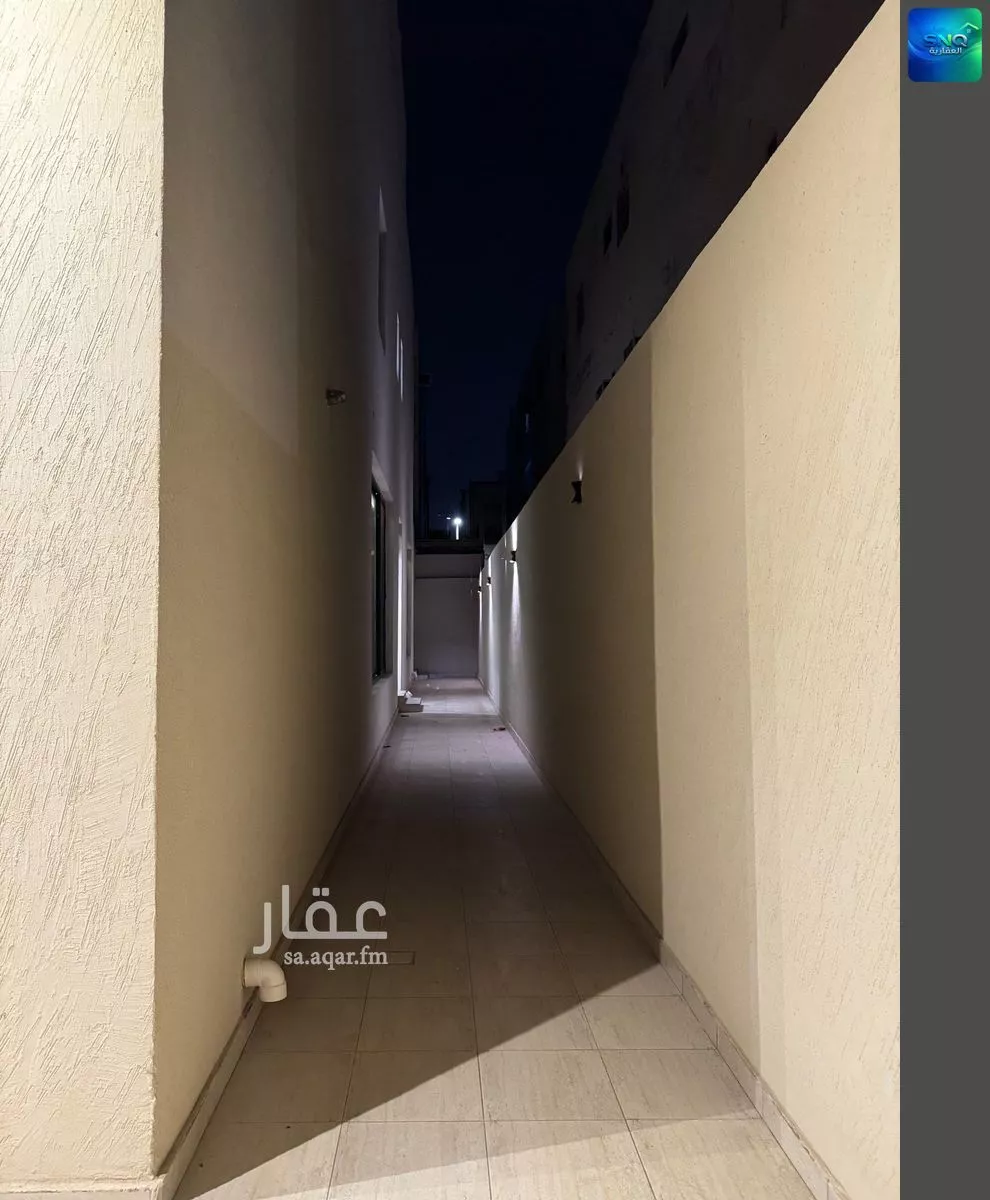 فيلا 7 غرف في ضاحية الملك فهد 5