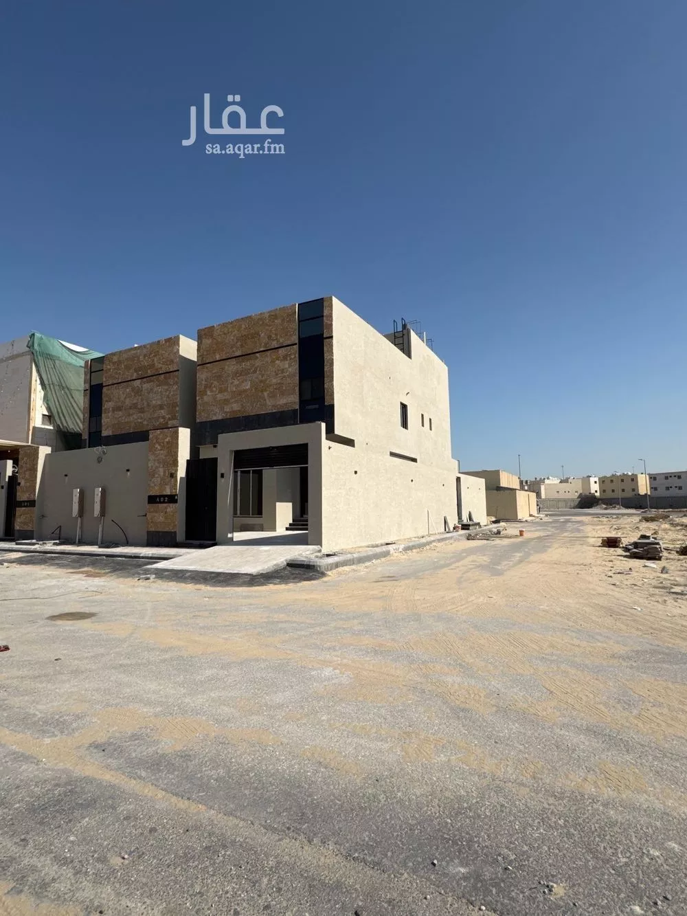 فيلا 7 غرف في ضاحية الملك فهد 3