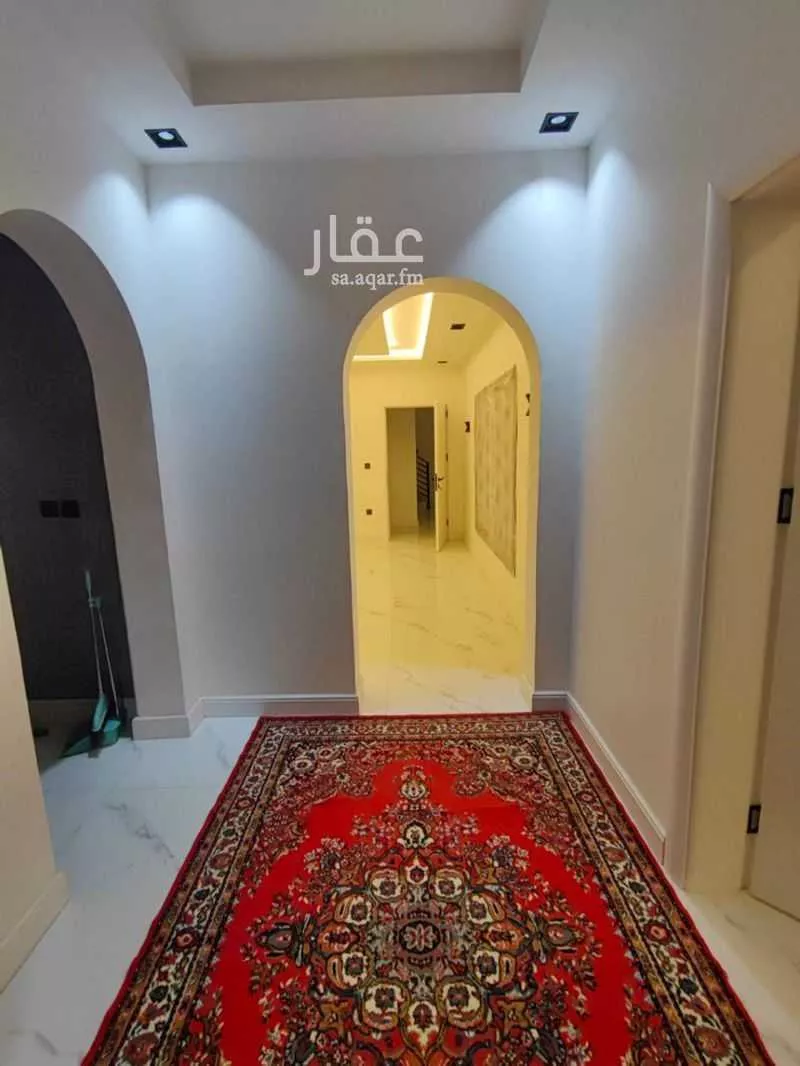 فيلا 9 غرف في الياقوت 1