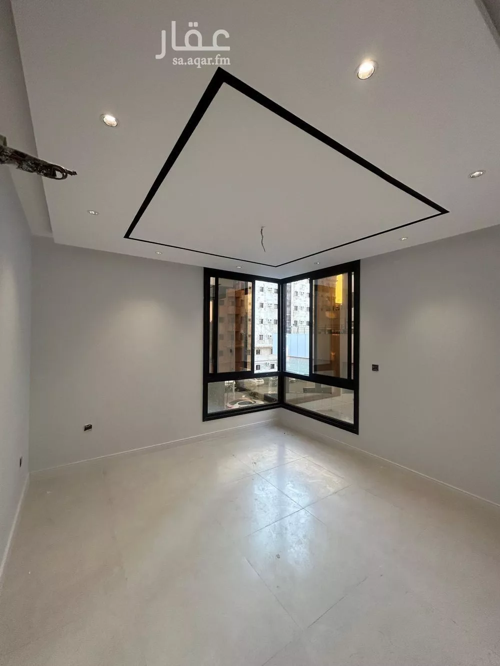 شقة 5 غرف في الفيصلية 3