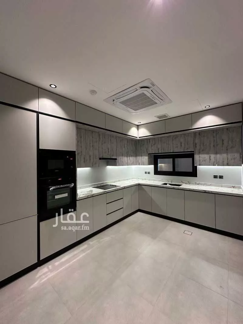 3 bedroom apartment in Al Qairawan 5