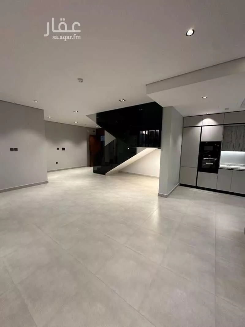 3 bedroom apartment in Al Qairawan 3