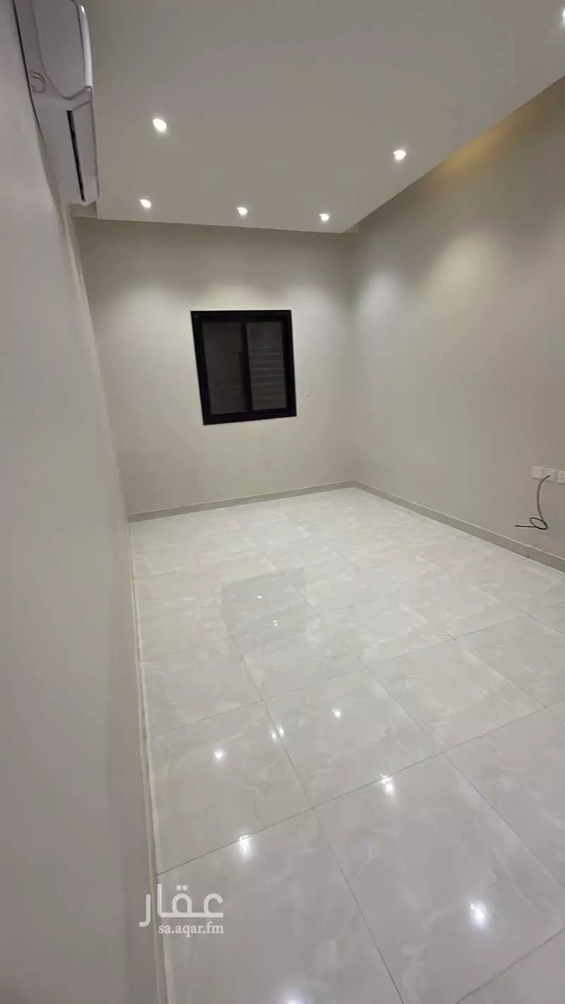 دور 4 غرف في العارض 5